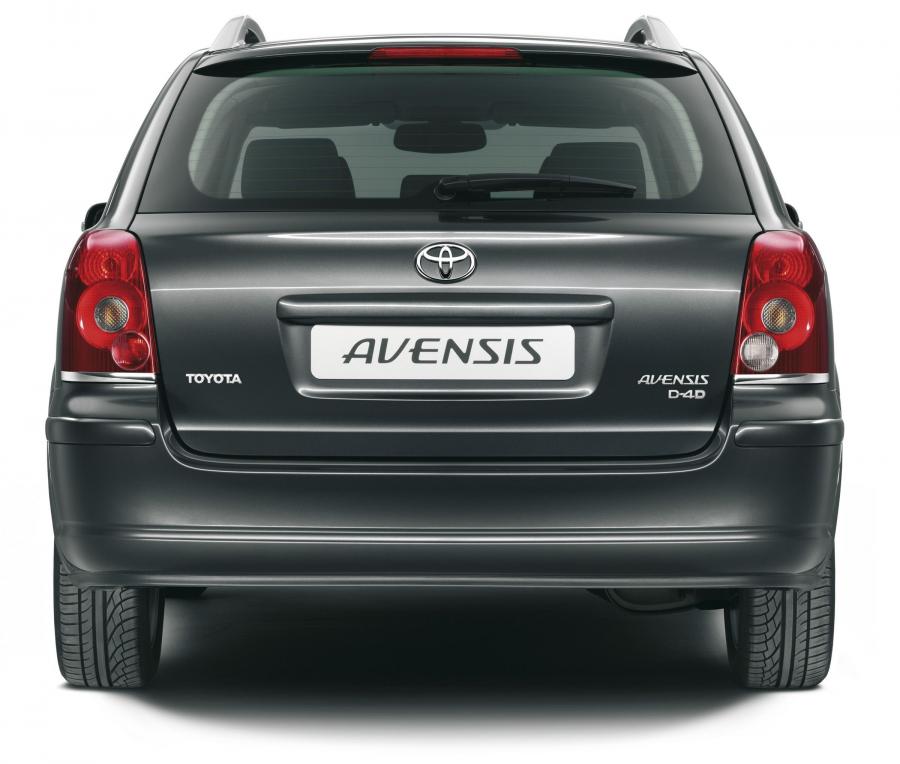  Toyota Avensis Wagon 2006 года  (фото 33 из 71)